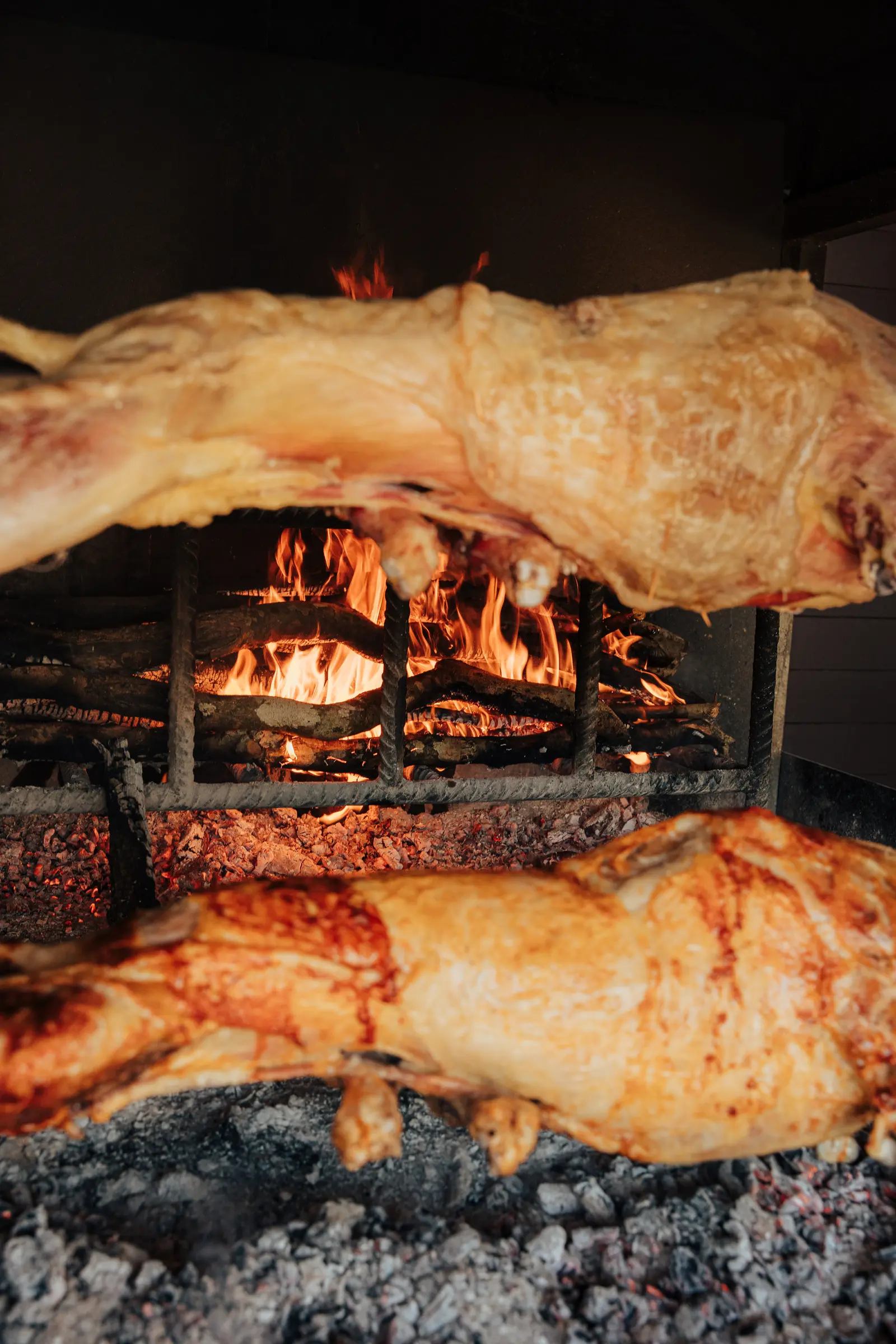 Janjetina s ražnja na žeravi — Restoran Hajduk Klis